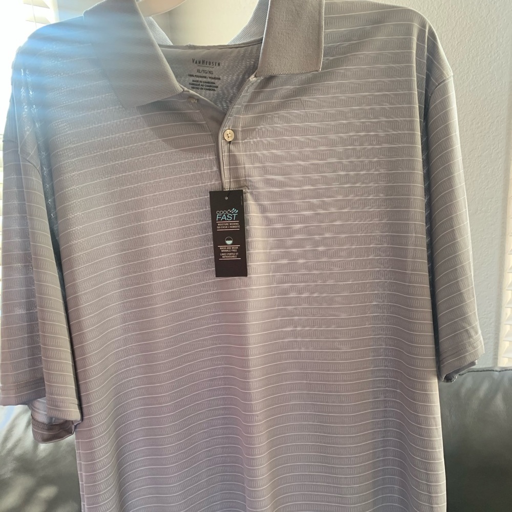 Button up polo short grey.